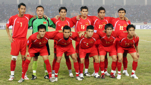 Đội tuyển Việt Nam vẫn xếp trên Thái Lan và Philippines ở khu vực Đông Nam Á.